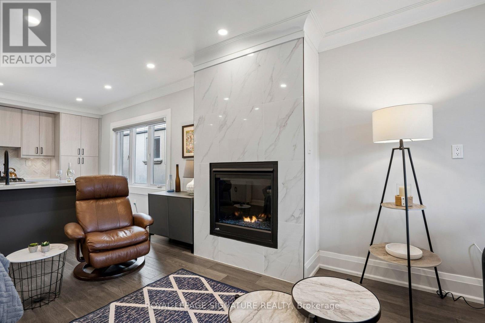 972 COSBURN AVENUE - Image 13