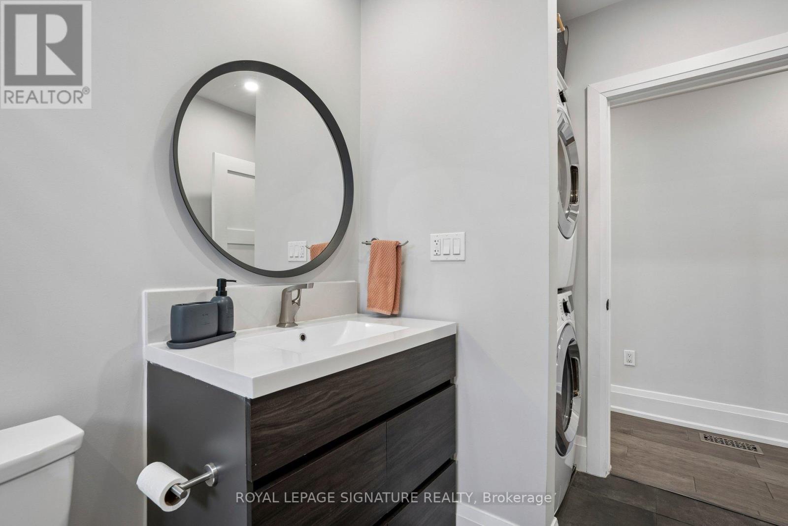 972 COSBURN AVENUE - Image 25