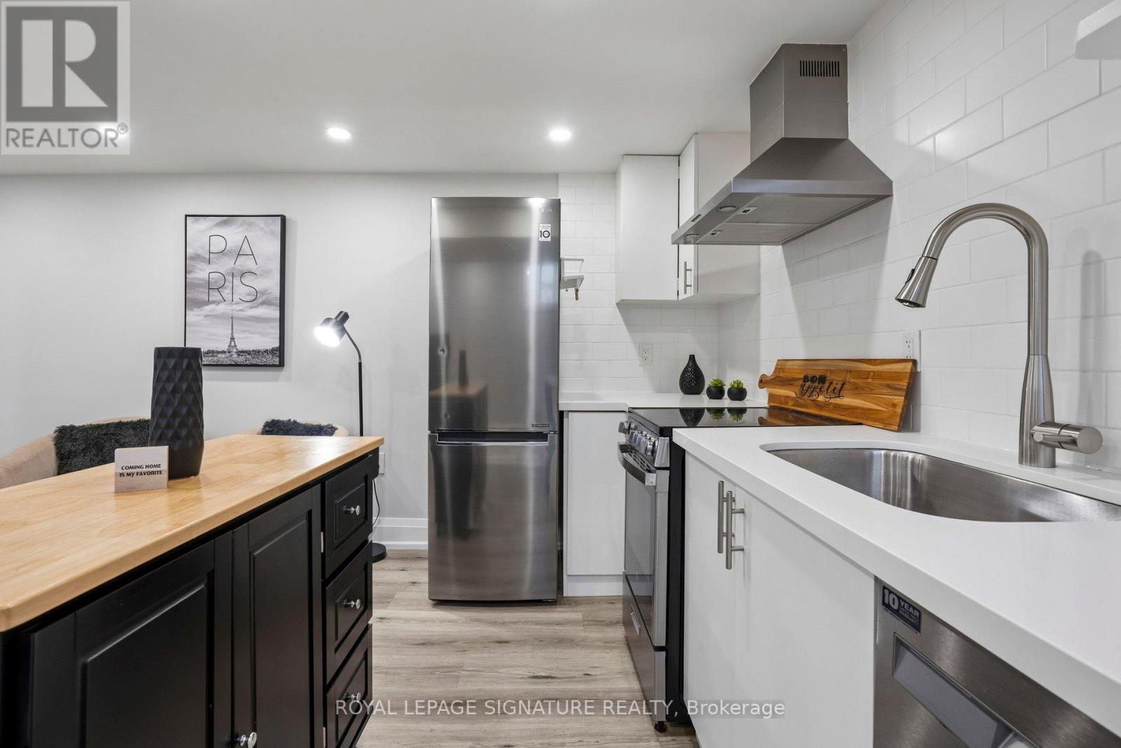 972 COSBURN AVENUE - Image 34