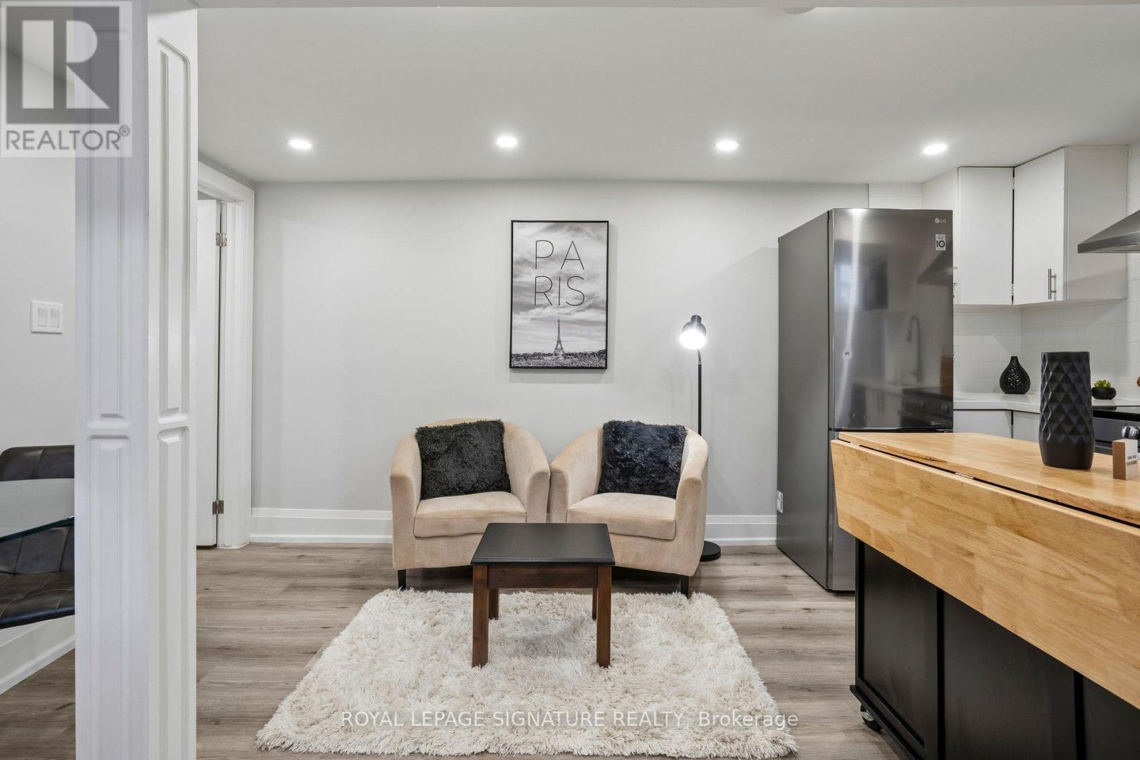 972 COSBURN AVENUE - Image 29