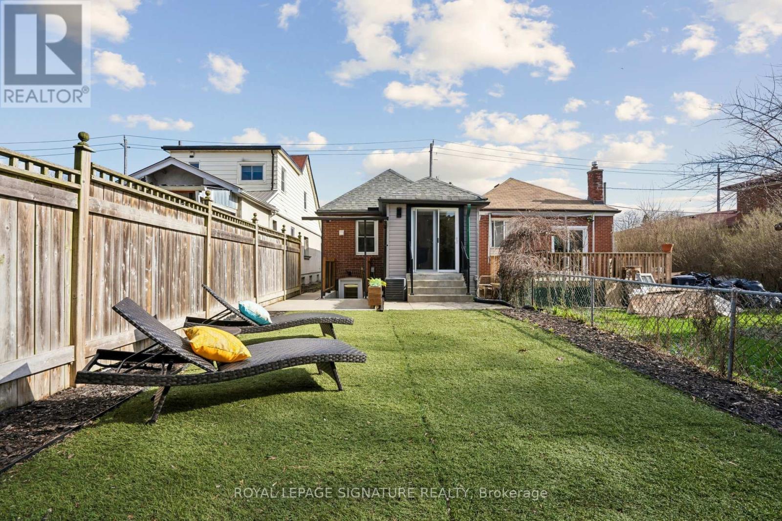 972 COSBURN AVENUE - Image 47