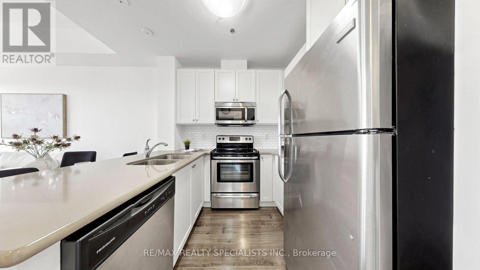 #408 5317 UPPER MIDDLE ROAD - 10