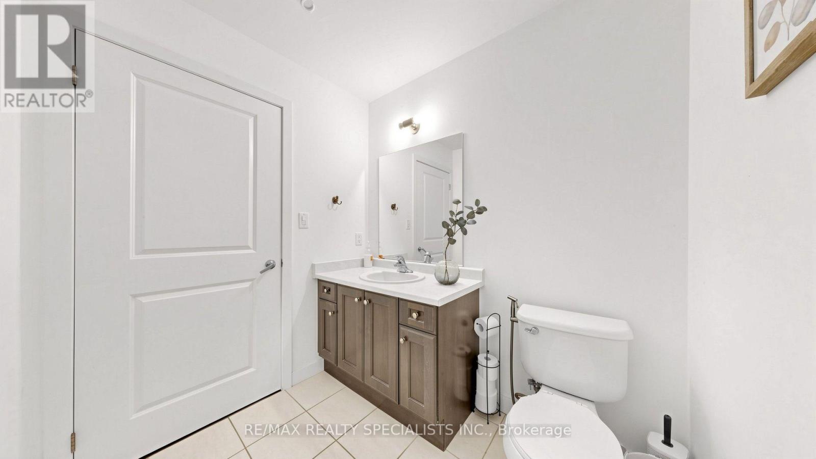 #408 5317 UPPER MIDDLE ROAD - 25