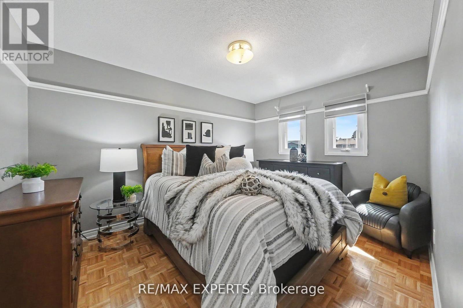 54 DE ROSE AVENUE - 24