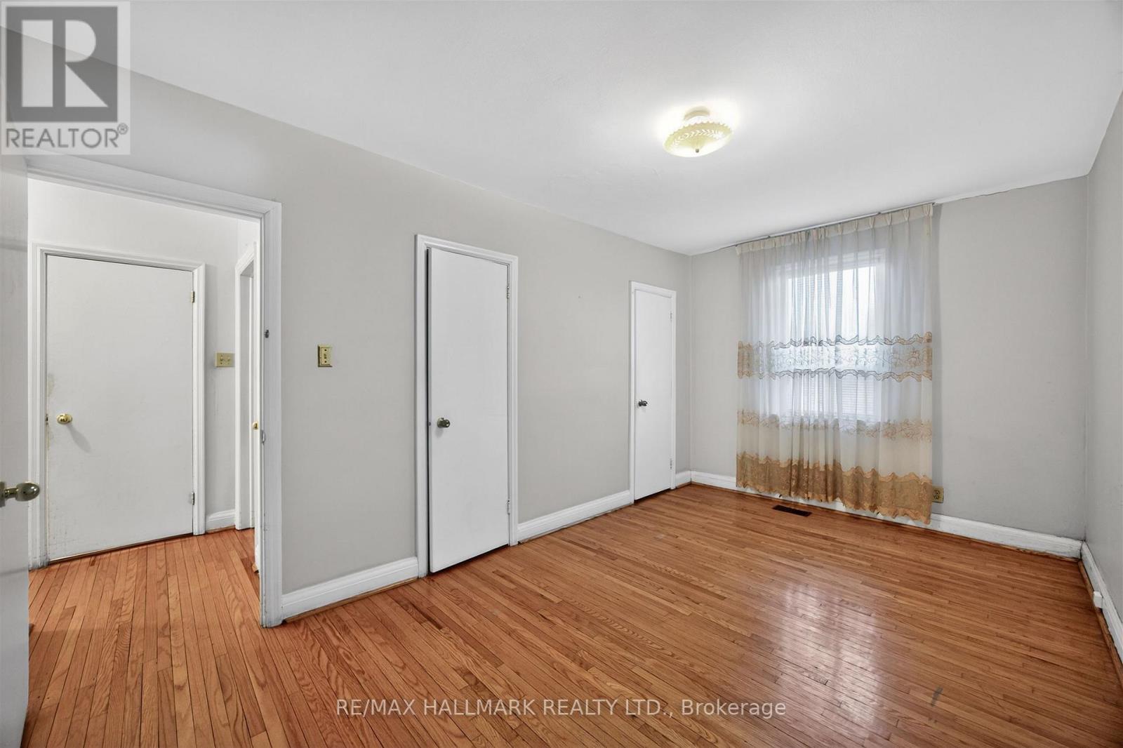 50 DORKING CRESCENT - 18