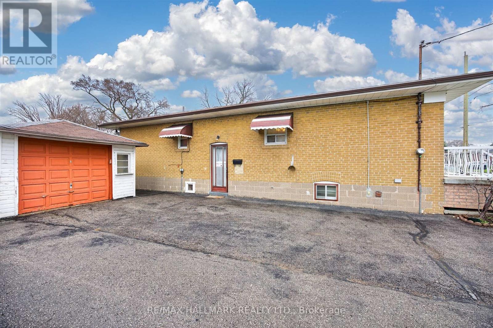 50 DORKING CRESCENT - 46