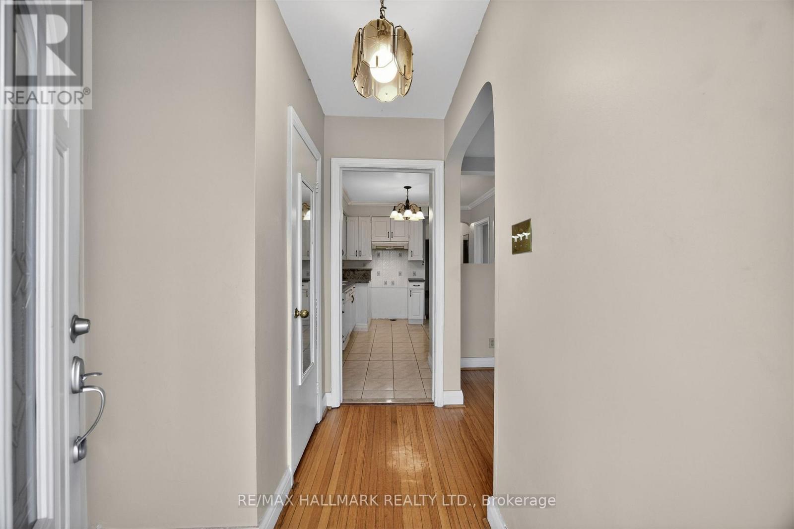 50 DORKING CRESCENT - 6