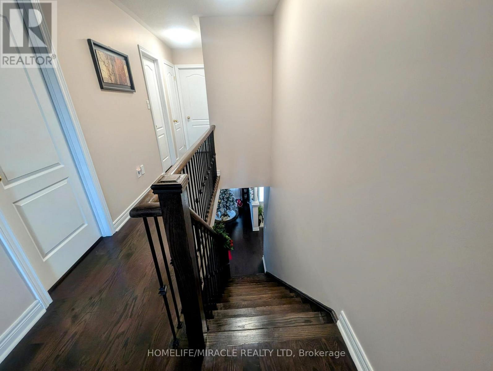 20 ADDISCOTT STREET - 10