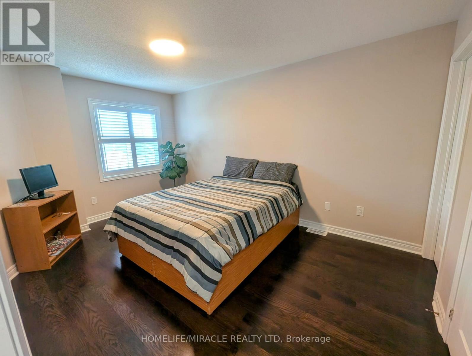 20 ADDISCOTT STREET - 12