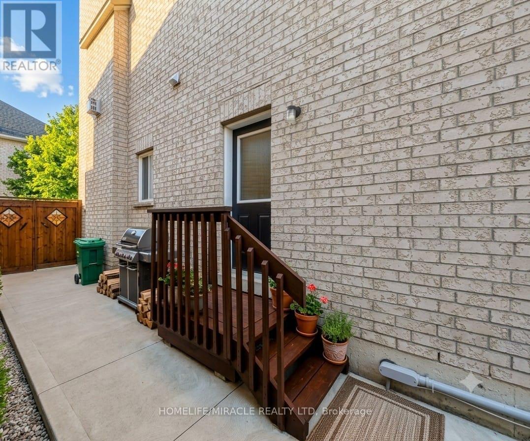 20 ADDISCOTT STREET - 20