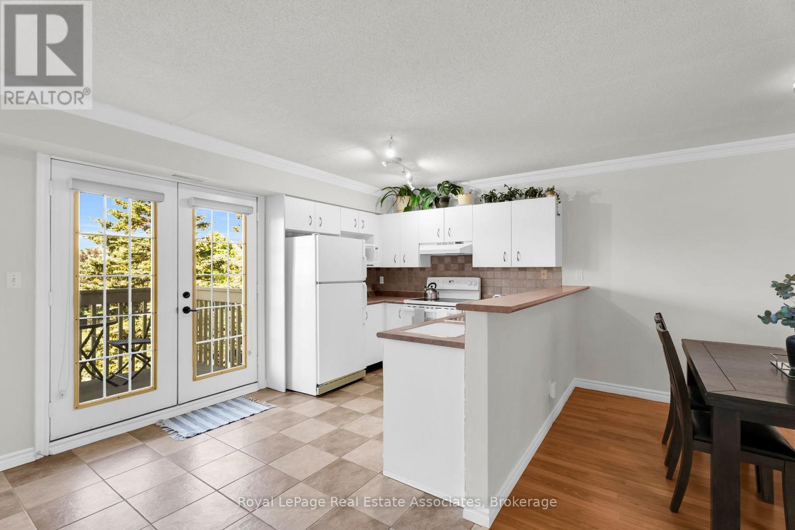 #311 4003 KILMER DRIVE - 14