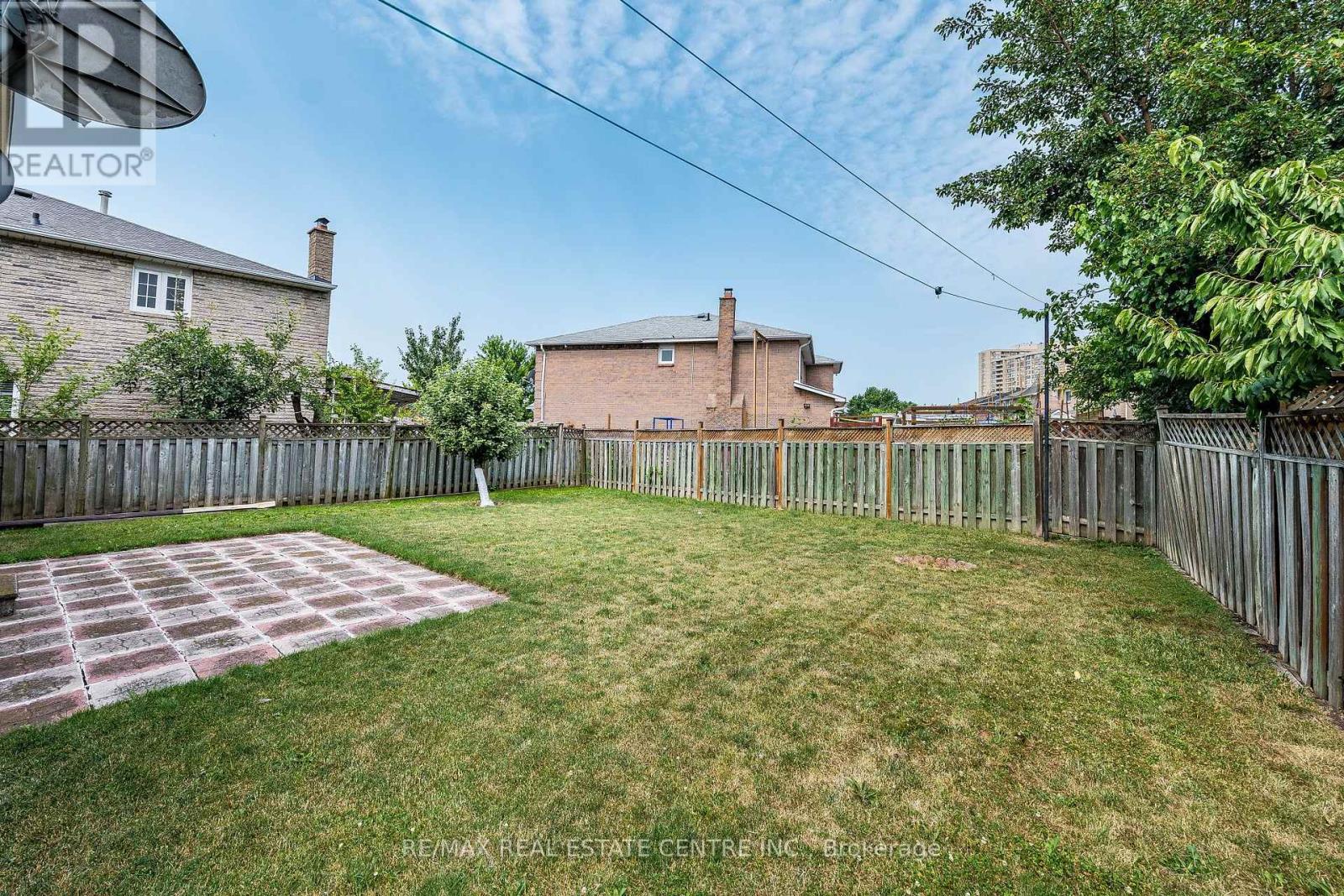 42 LAFLEUR COURT - Image 45