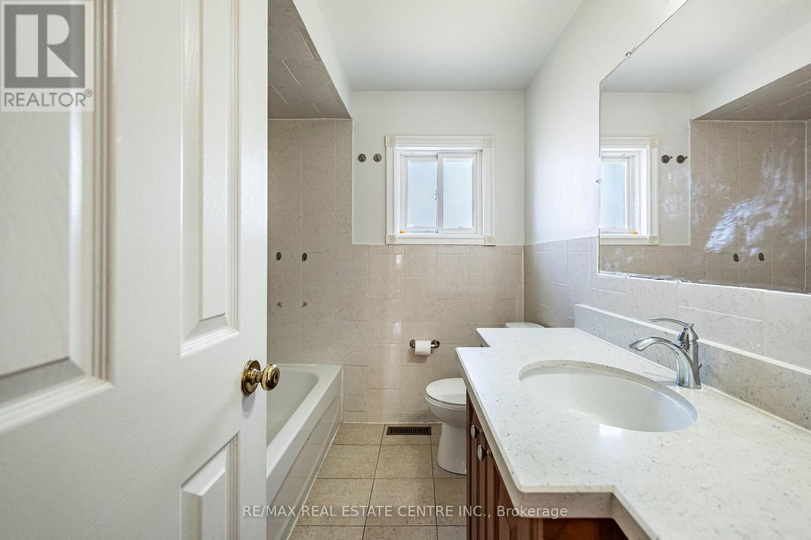 42 LAFLEUR COURT - Image 29