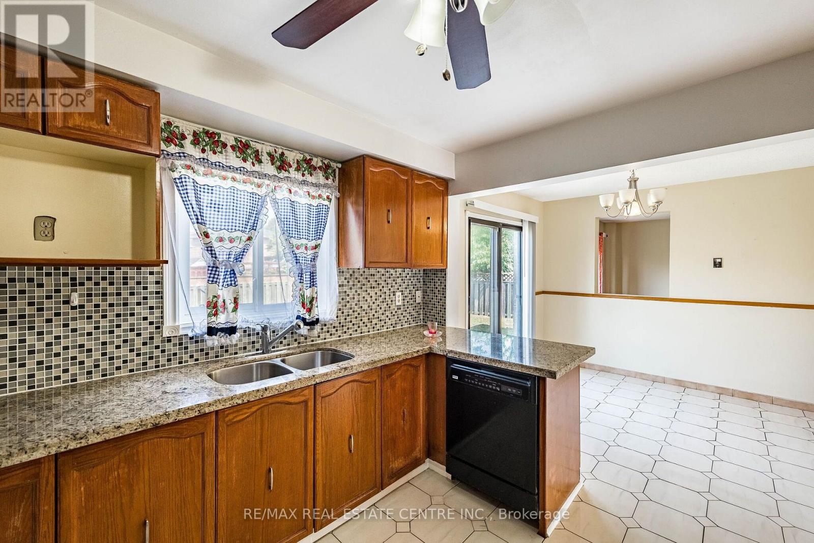 42 LAFLEUR COURT - Image 14