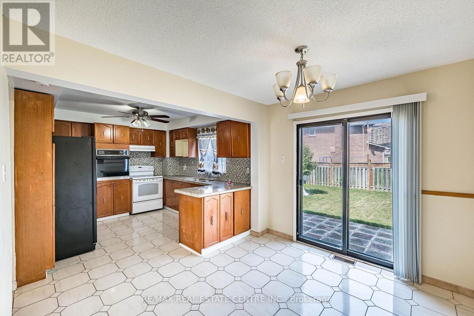 42 LAFLEUR COURT - Image 11
