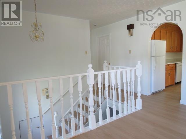 102 Pondicherry Crescent - 12