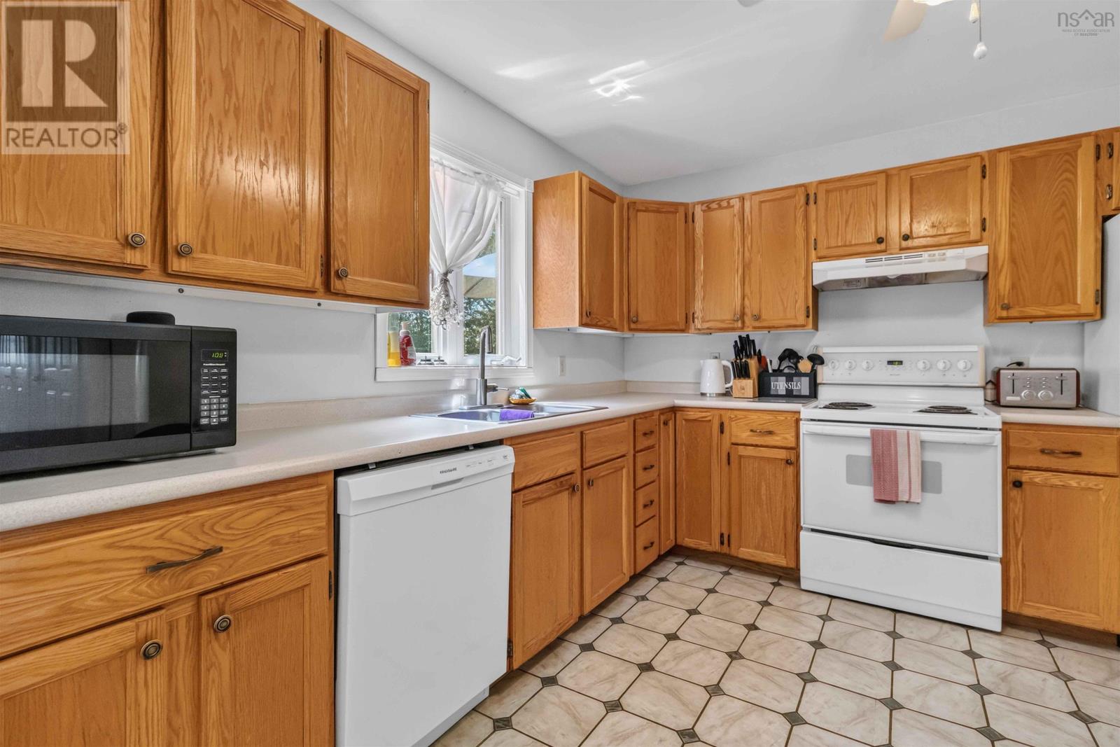 38 Ridgecrest Drive - 19