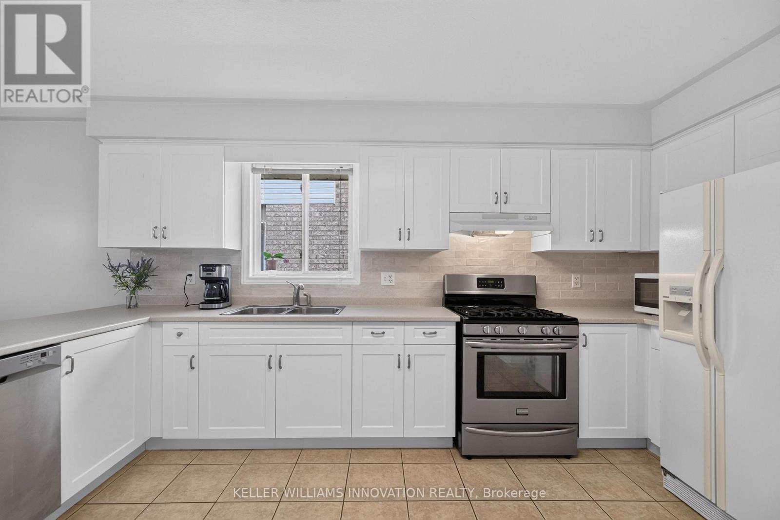 95 TOVELL DRIVE - 10