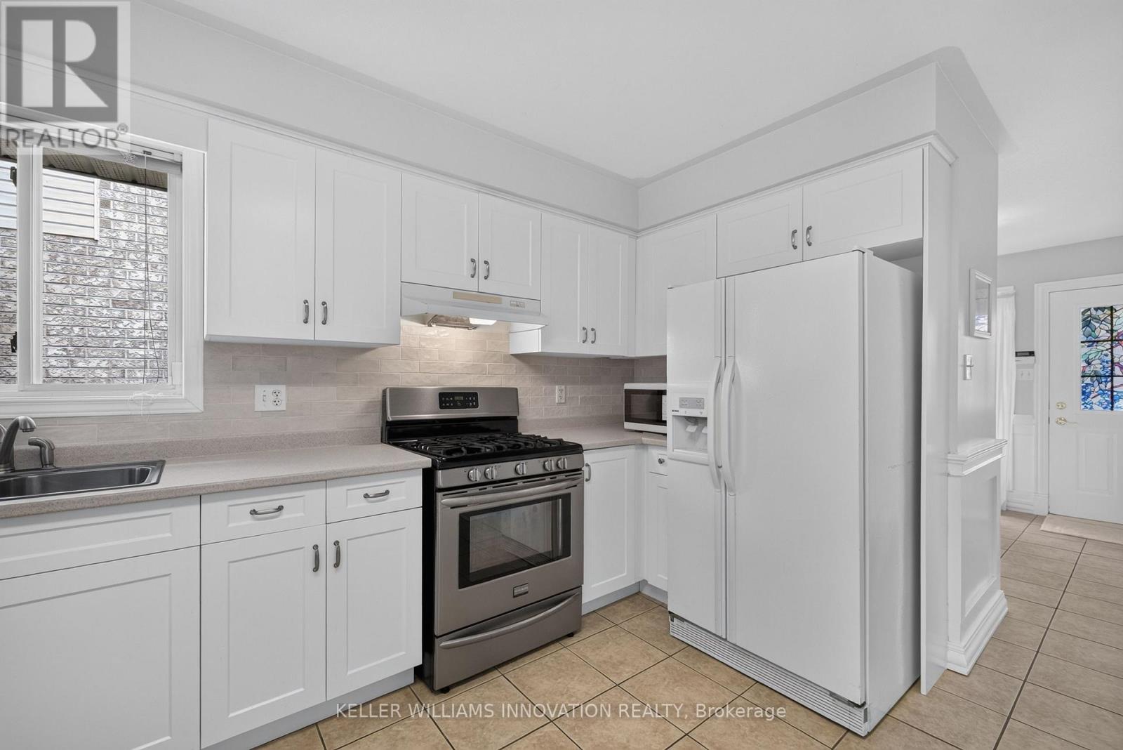 95 TOVELL DRIVE - 11