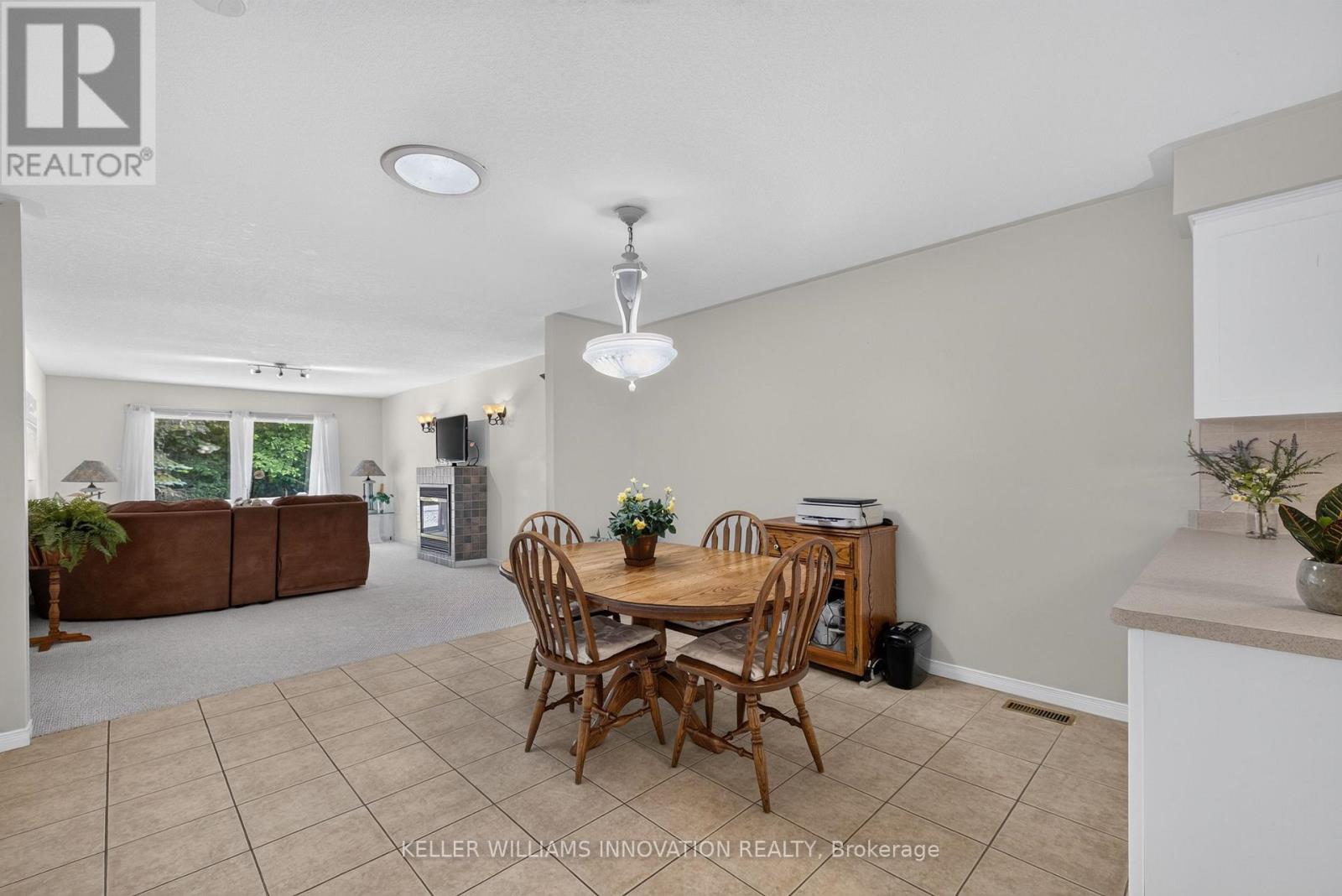 95 TOVELL DRIVE - 15
