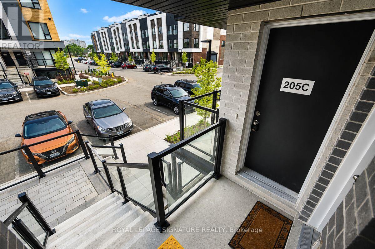 #205C 16 MELBOURNE AVENUE - Image 9