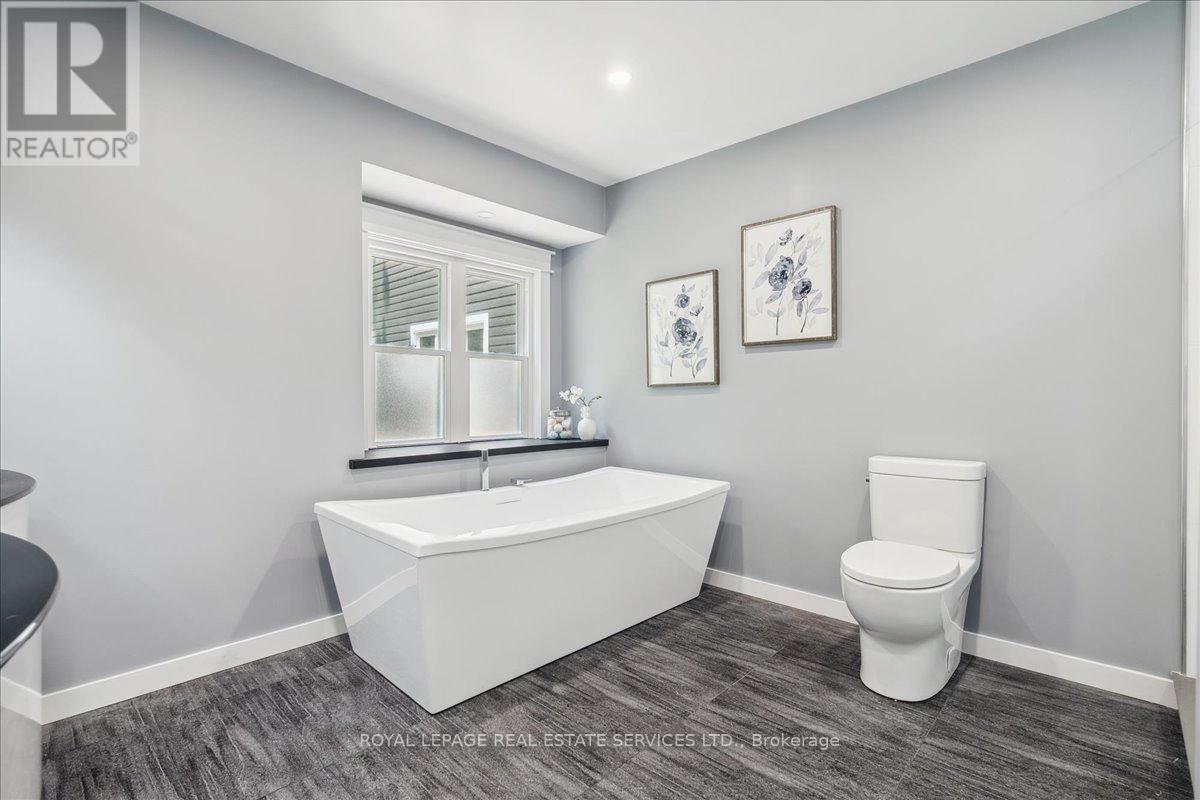 62 WINDEMERE ROAD - 20