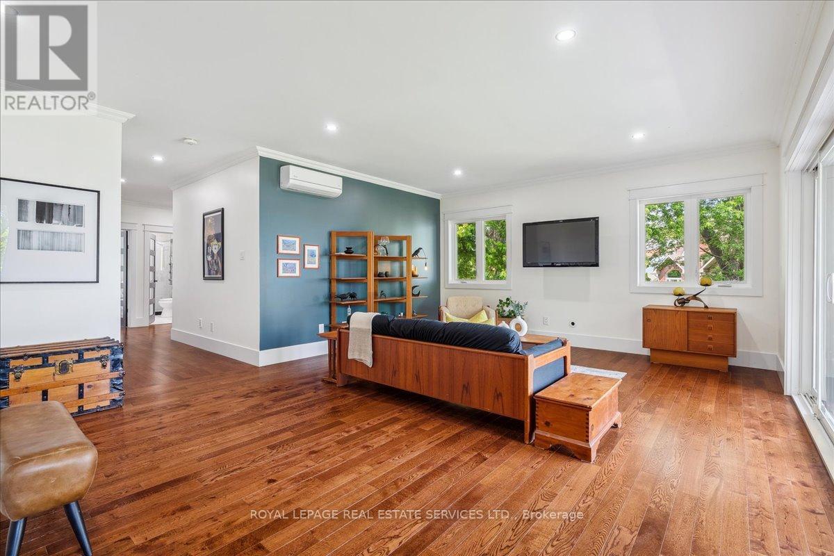 62 WINDEMERE ROAD - 23