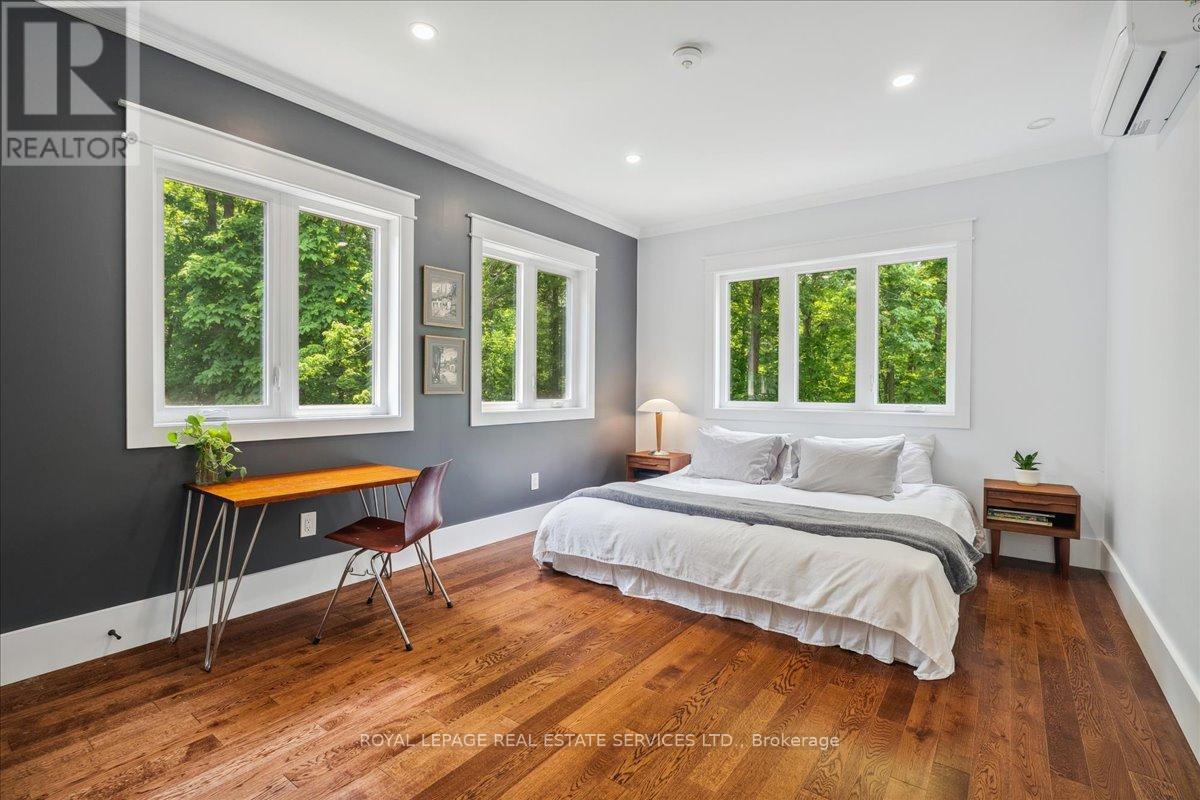 62 WINDEMERE ROAD - 25