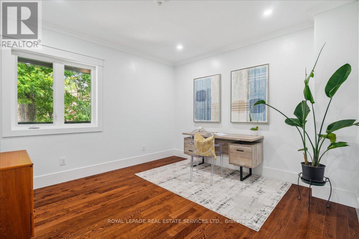 62 WINDEMERE ROAD - 27