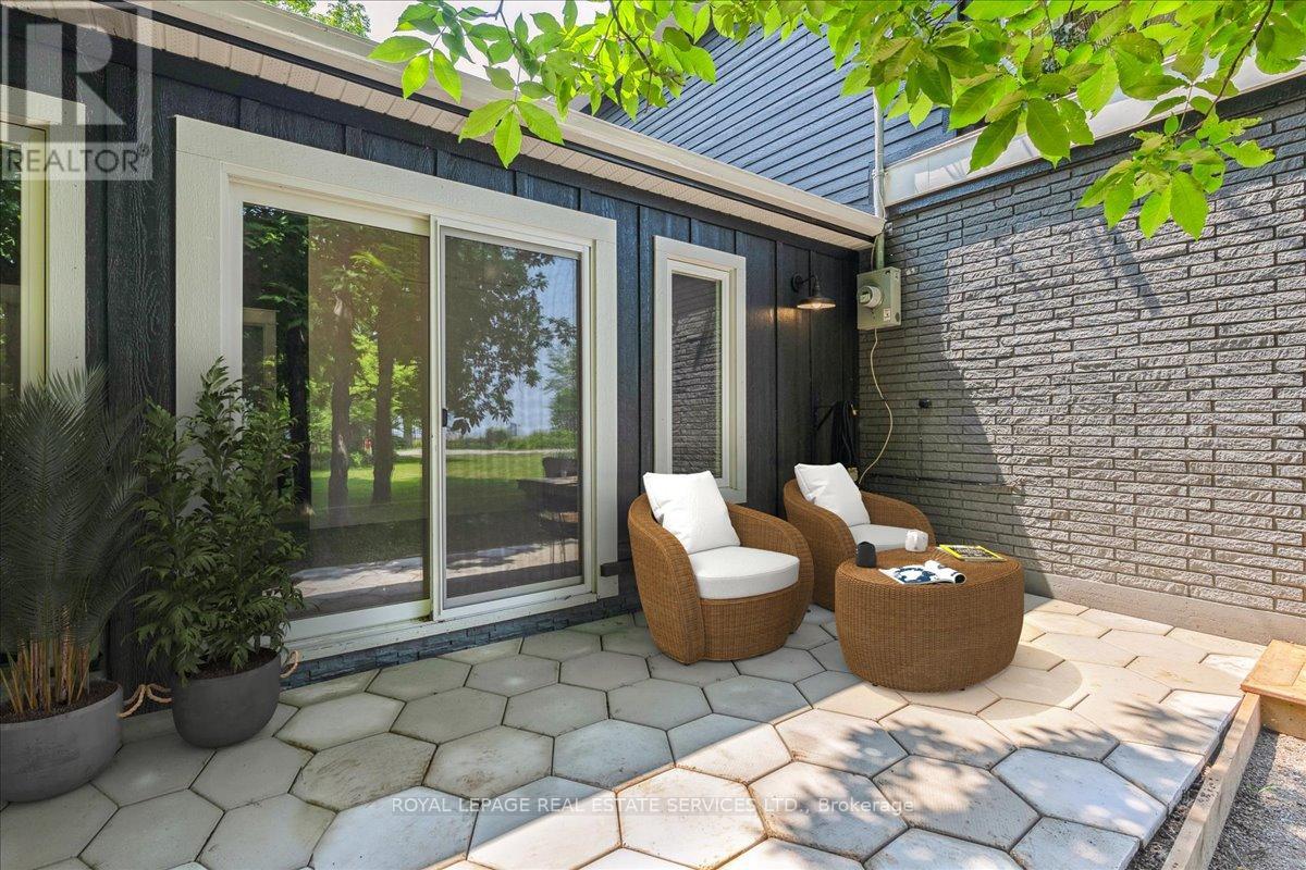62 WINDEMERE ROAD - 34