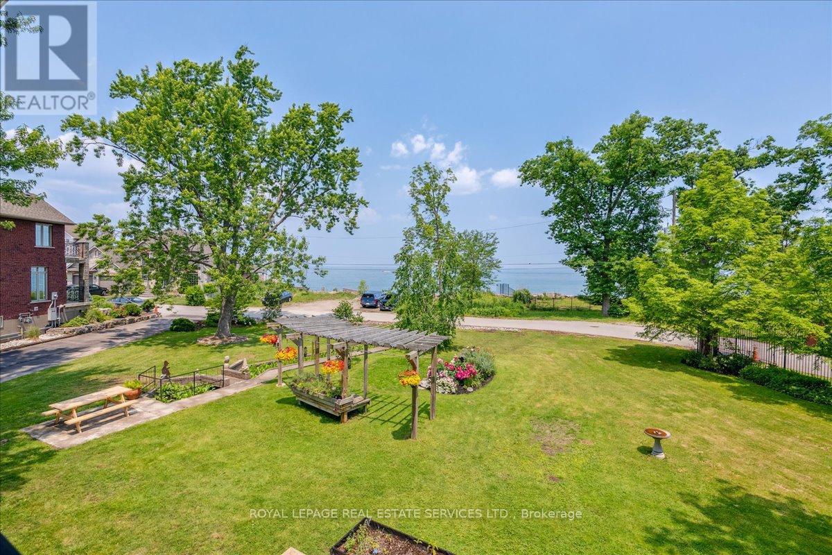 62 WINDEMERE ROAD - 38