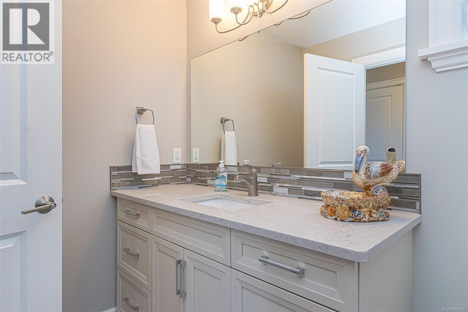 10842 wilcox Rd - 45