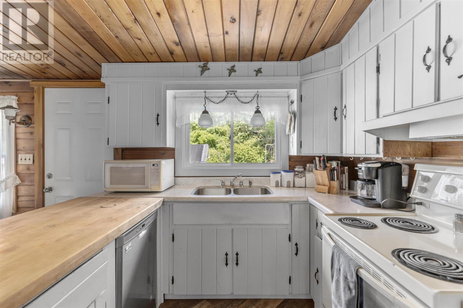1282 Spring ST - 11