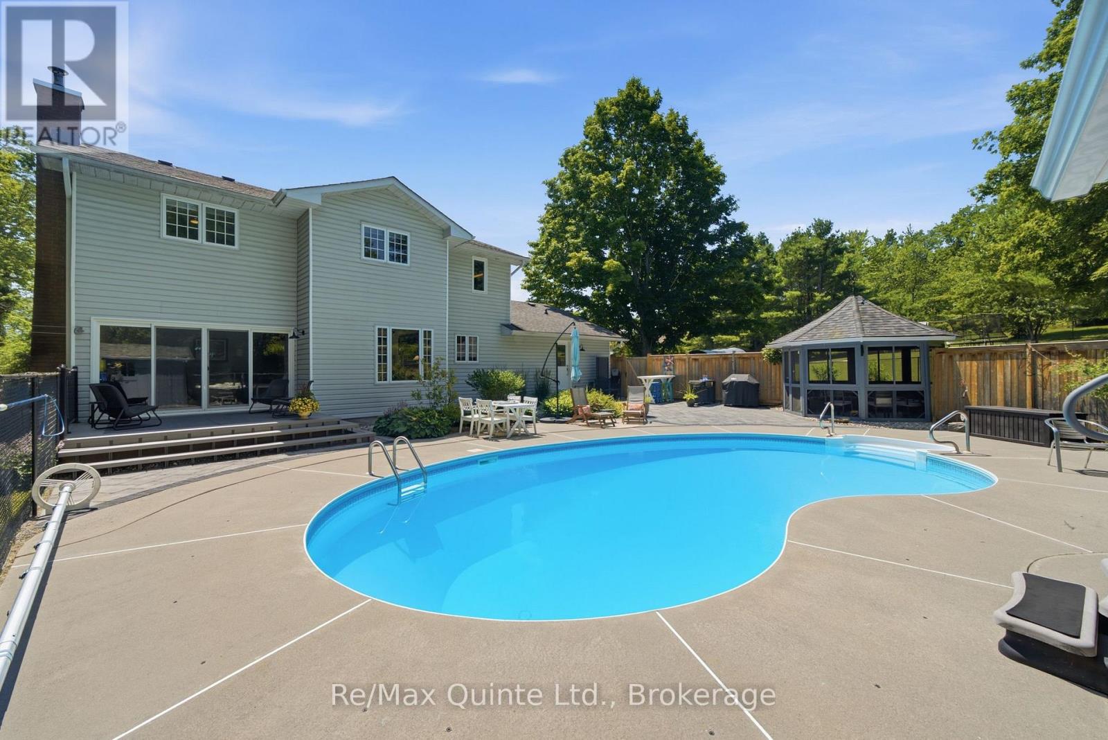 99 TOWNSEND ROAD - Image 42