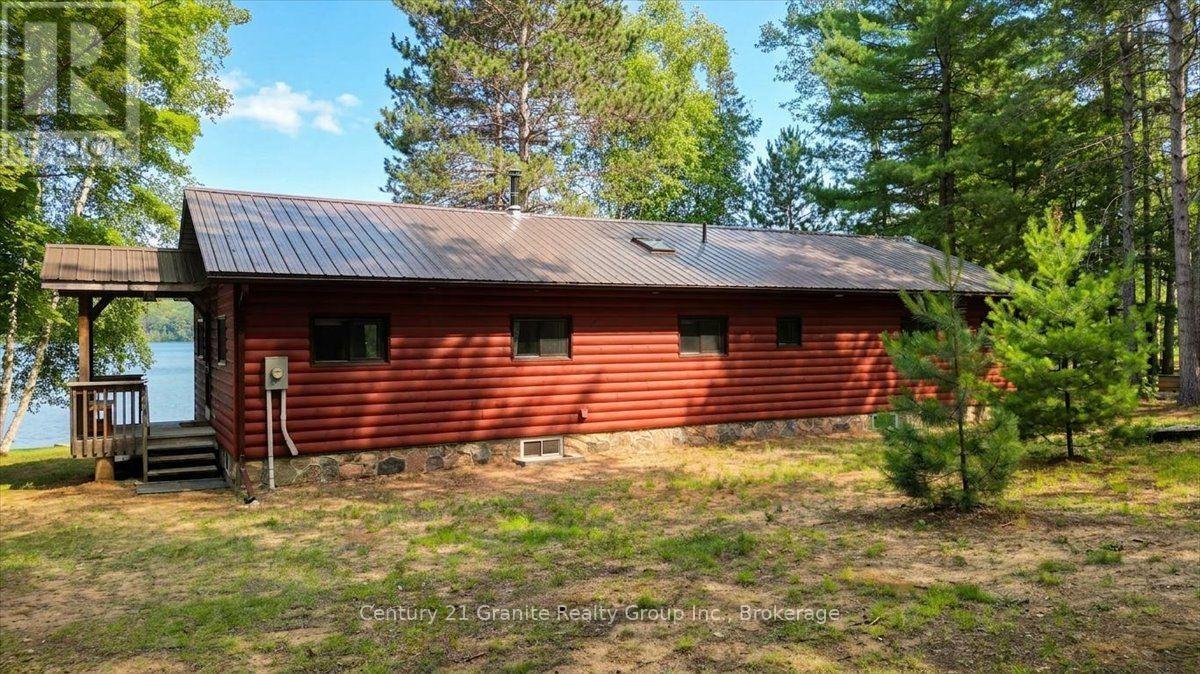 819 TAMARACK ROAD - 3