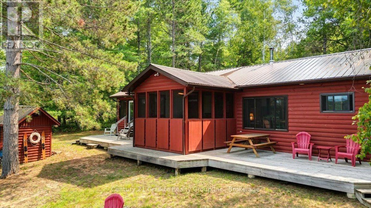 819 TAMARACK ROAD - 35