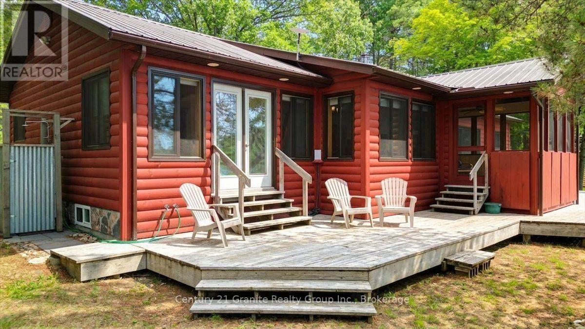 819 TAMARACK ROAD - 38