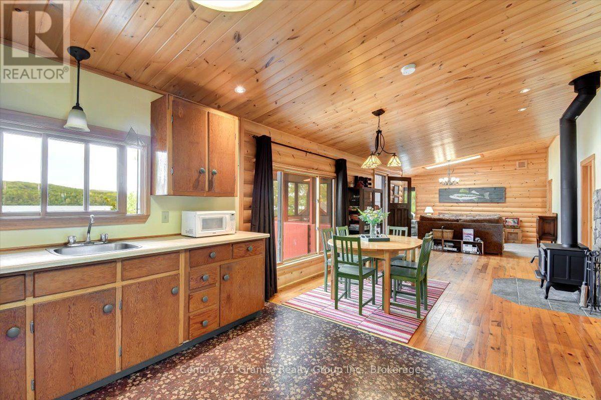 819 TAMARACK ROAD - 4