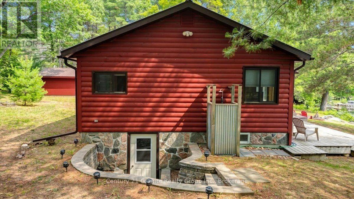 819 TAMARACK ROAD - 41