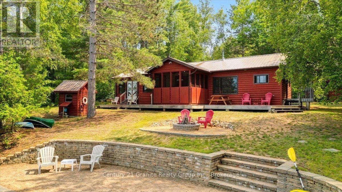 819 TAMARACK ROAD - 44
