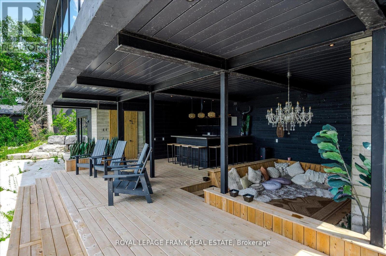 910 BIRCHVIEW ROAD - 35