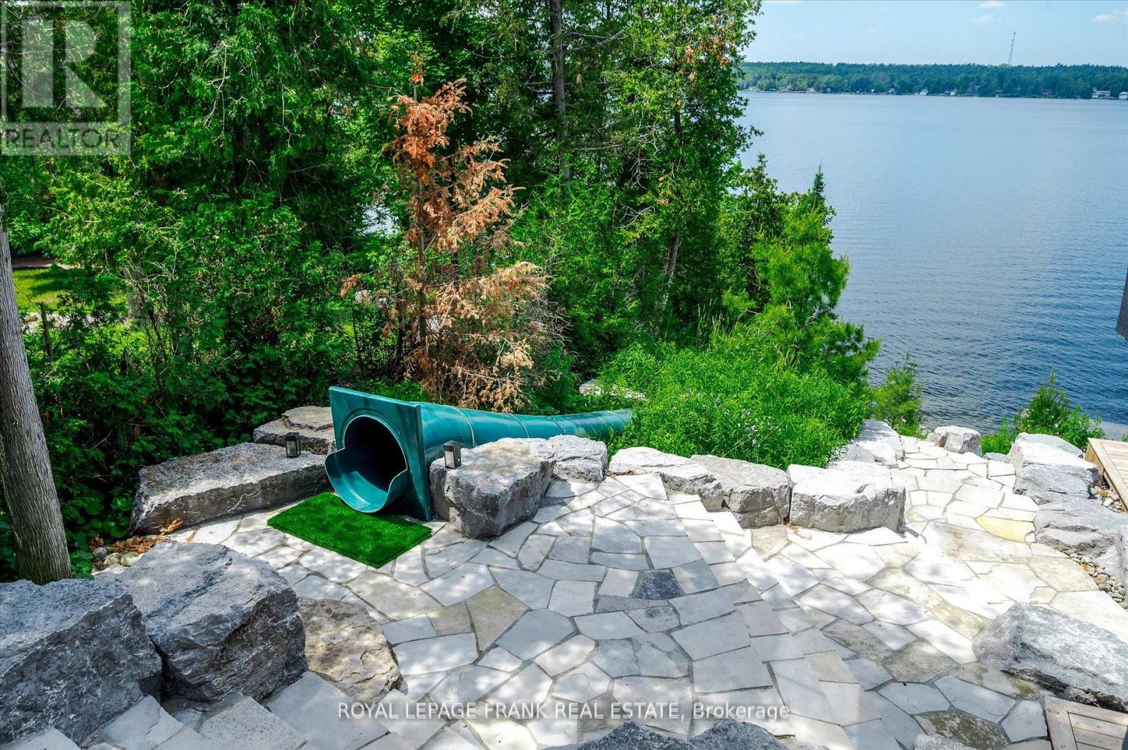 910 BIRCHVIEW ROAD - 40