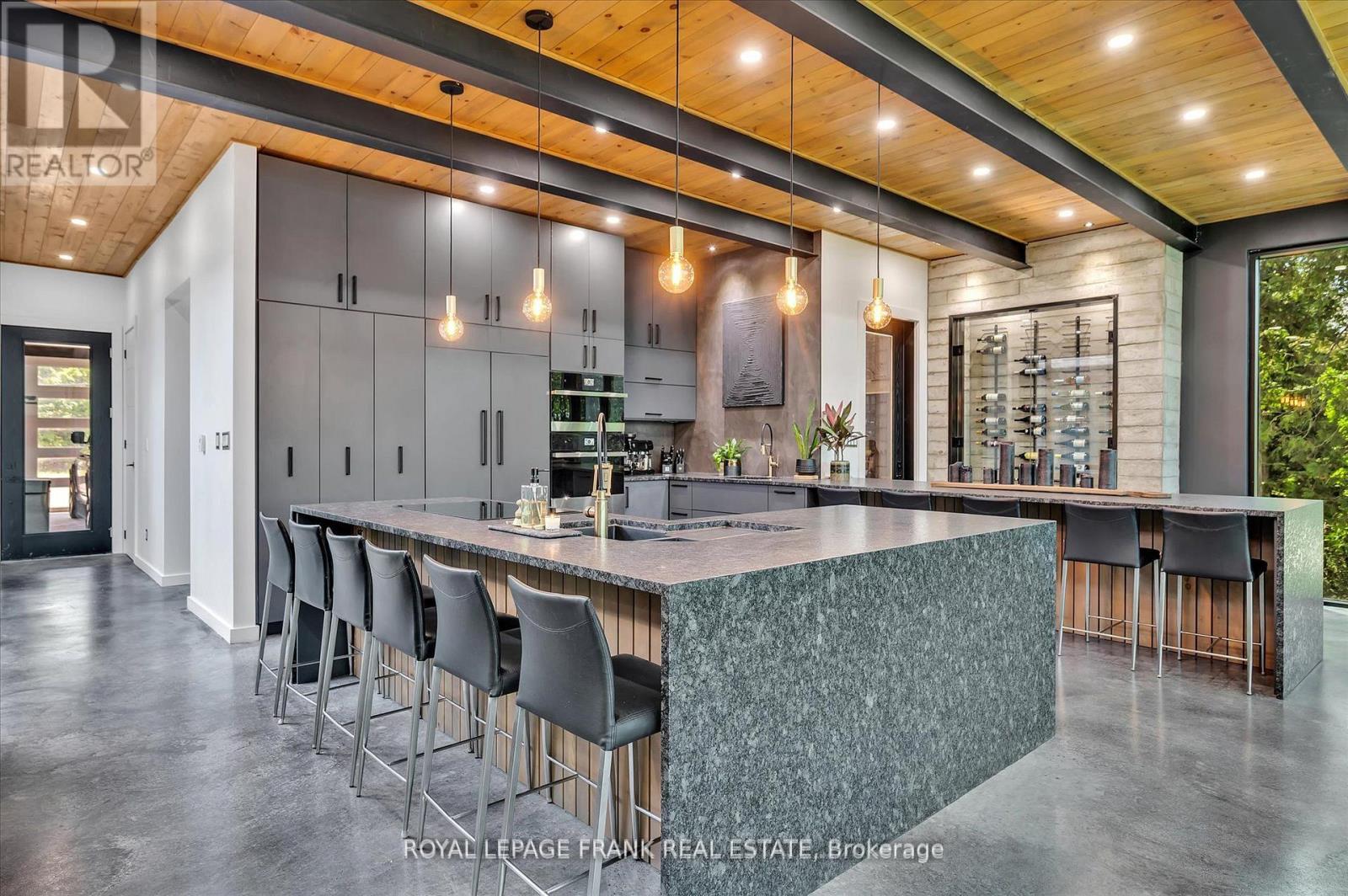910 BIRCHVIEW ROAD - 7