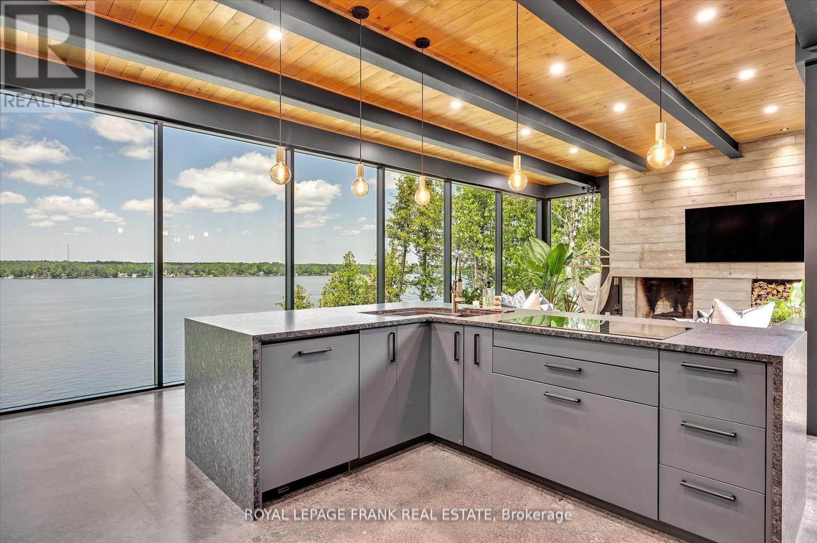 910 BIRCHVIEW ROAD - 9