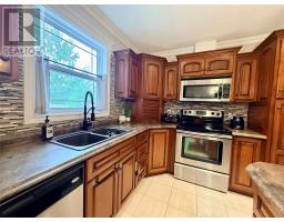 2 Matthews Place thumbnail 22