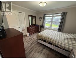 2 Matthews Place thumbnail 35