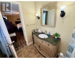 2 Matthews Place thumbnail 41