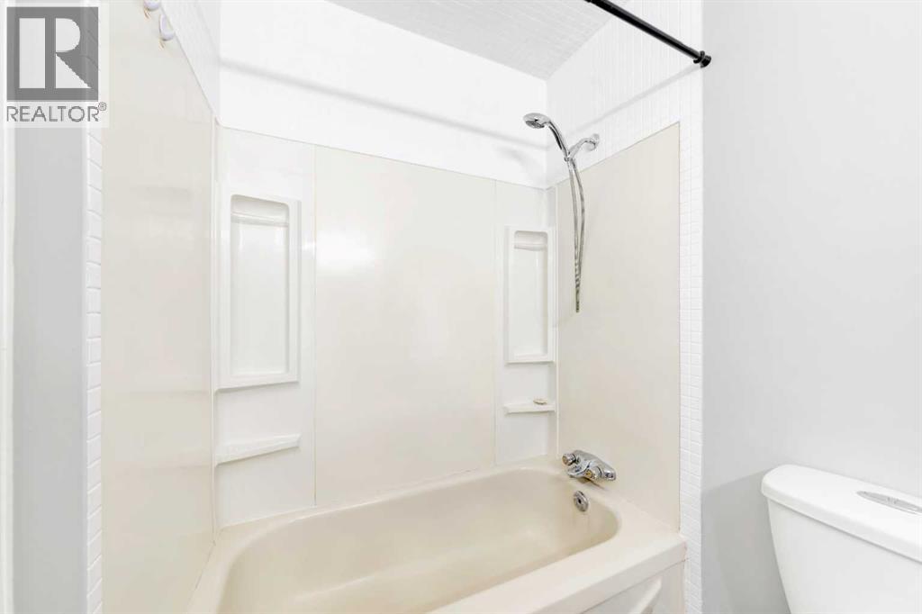 3510 57 Avenue - 16