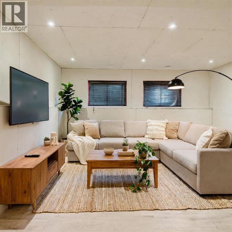 9101 100 Avenue - 29