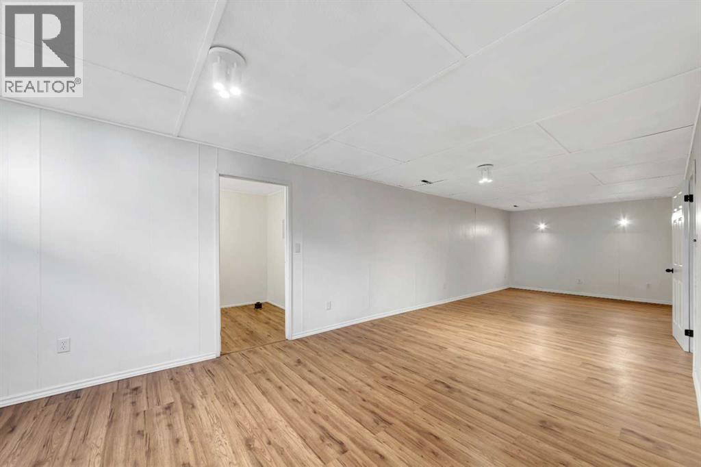 3510 57 Avenue - 22